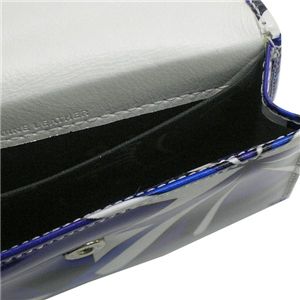 �L�[�P�[�X�G�~���I�v�b�`