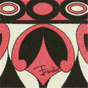 �L�[�P�[�X�G�~���I�v�b�`