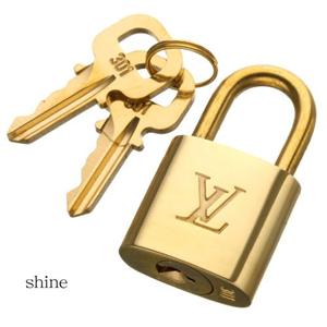 LV�A�N�Z�T���[